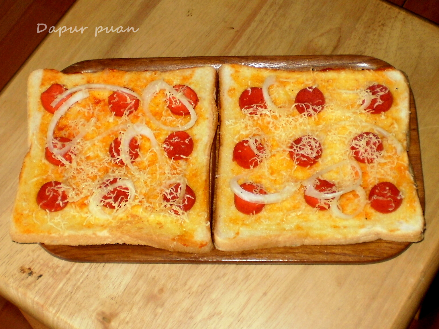 Resep Pizza Sosis Sederhana