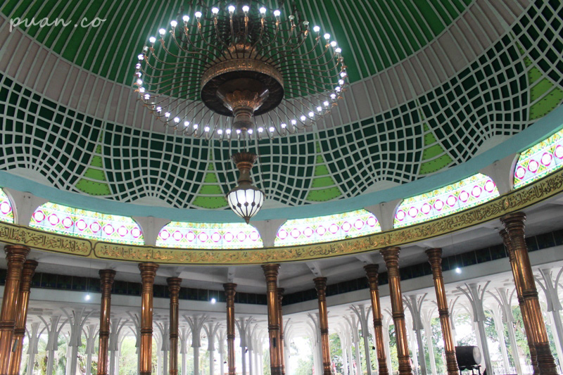 Wisata Kalbu di Masjid 1000 Tiang
