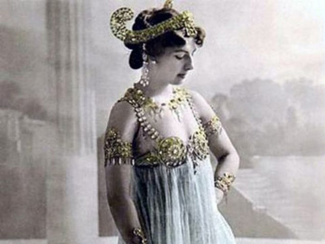 Namaku Mata Hari karya Remy Sylado