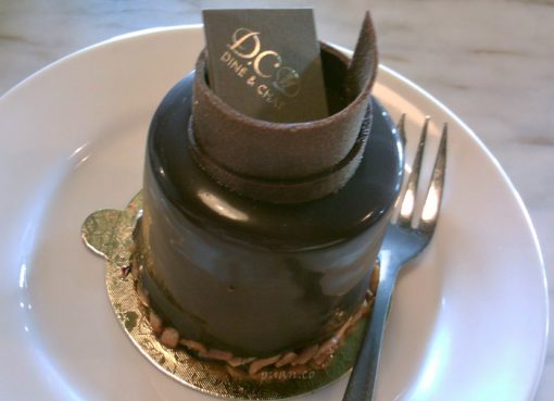 Shocoladed Torte untuk Penggemar Dark Coklat yang Moody